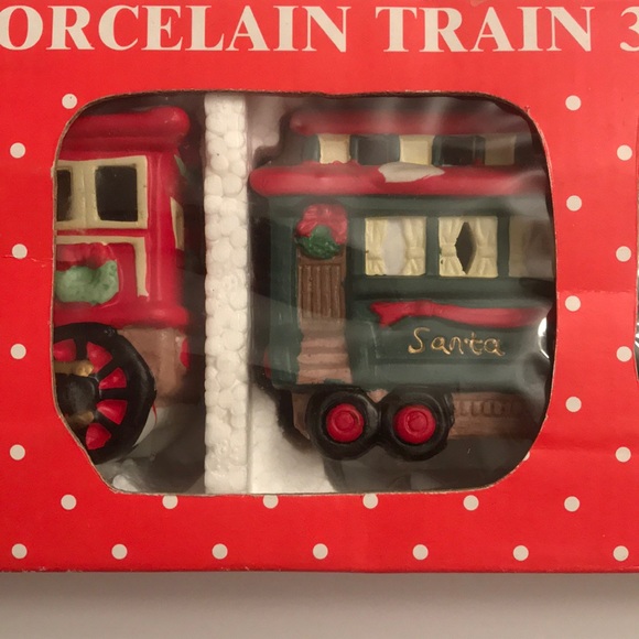 3Piece Porcelain Train Set - Picture 4 of 15
